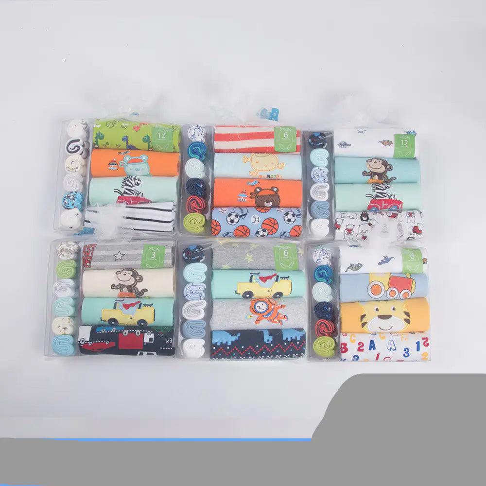 Newborn Long Sleeve Triangle Bodysuit & Towel Socks Gift Set