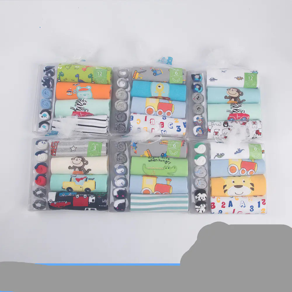 Newborn Long Sleeve Triangle Bodysuit & Towel Socks Gift Set